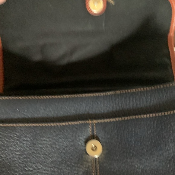 Liz Claiborne Leather Shoulder/Crossbody bag - Picture 12 of 14